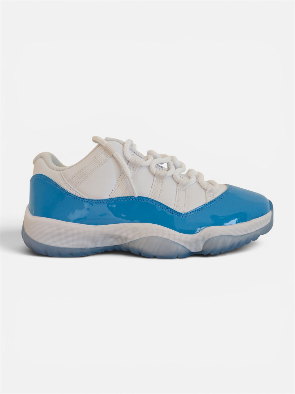 Air Jordan 11 Retro Low
